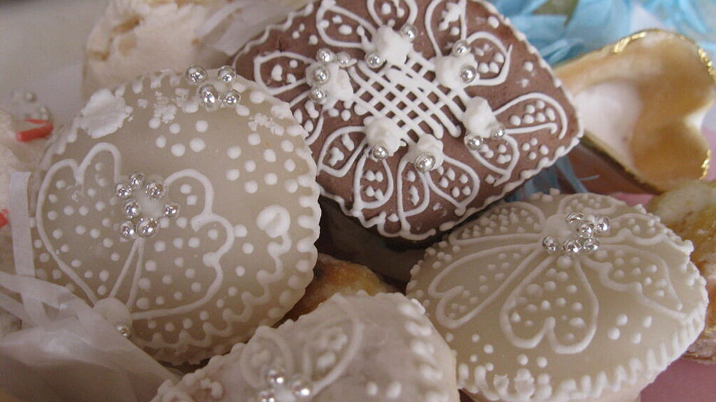 Traditional sweets of Sardinia Mustazzoleddus