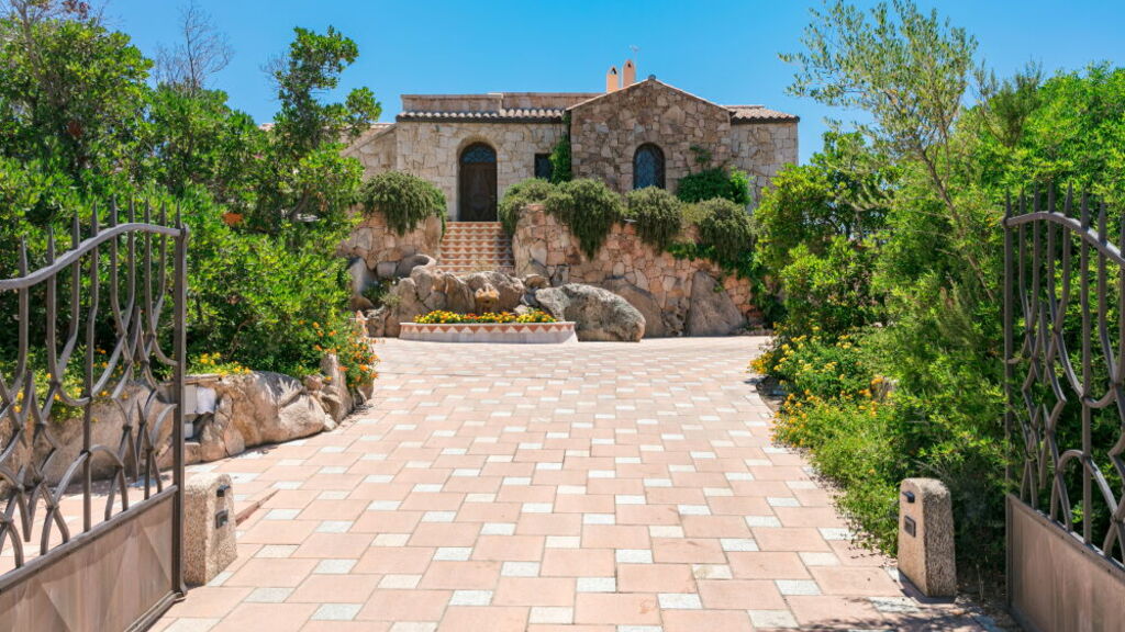 Differenza casa vacanze e locazione turistica. San Teodoro