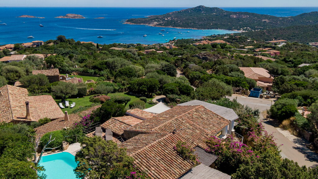 Ferienvillen in Porto Cervo. Pantogia