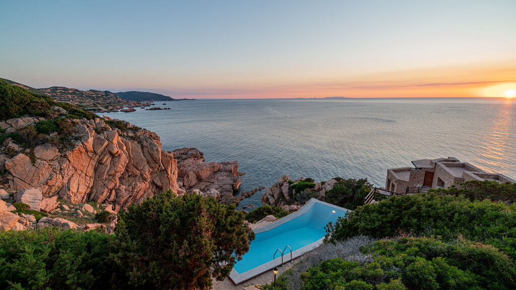 Costa Paradiso, 5 holiday tips. Villa