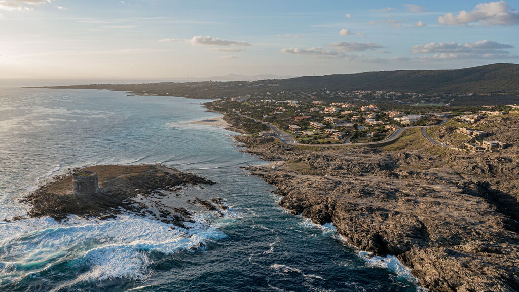 Sehenswürdigkeiten in Stintino. Turm Sehenswürdigkeiten in Stintino. Turm