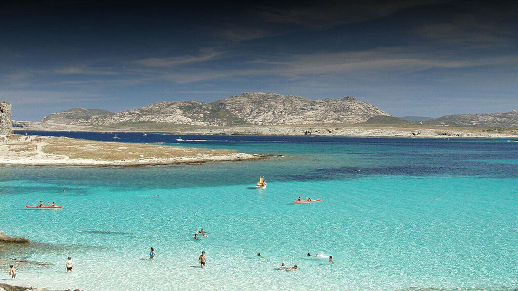 Stintino un paradiso in mezzo al fantastico mar mediterraneo La Pelosa Stintino un paradiso in mezzo al fantastico mar mediterraneo La Pelosa