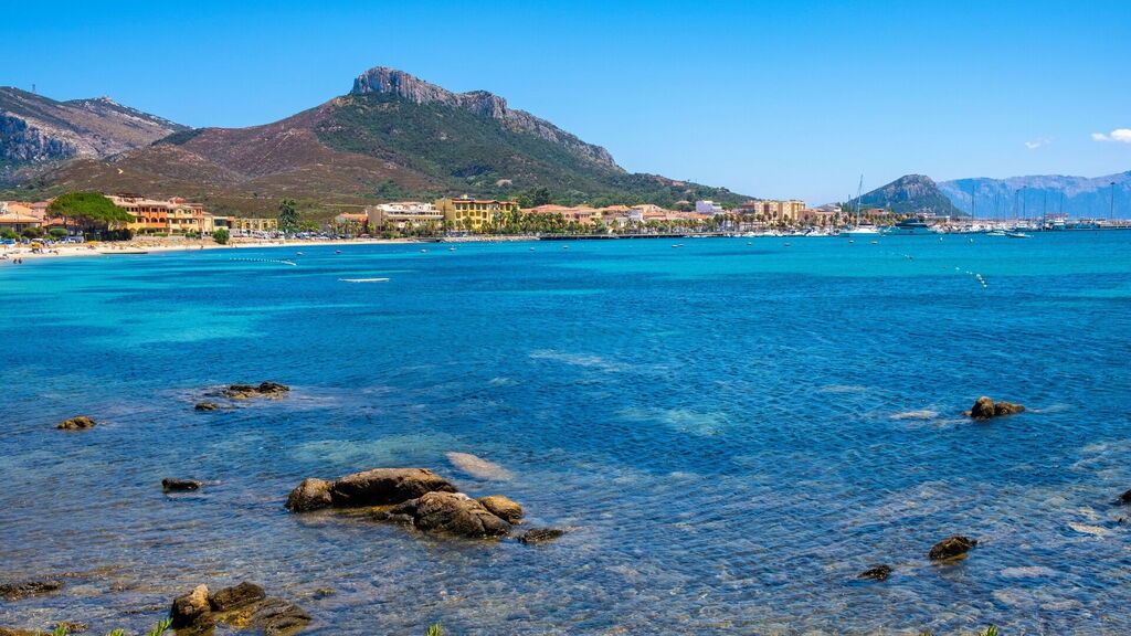 What to do in Golfo Aranci. North