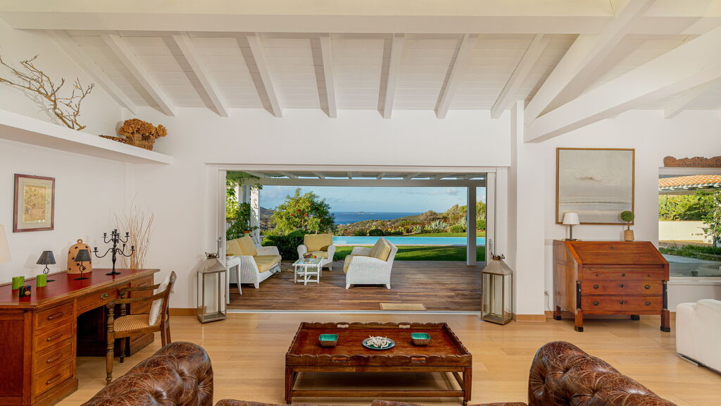 How to rent your villa with in Sardinia to manage your property. tourism