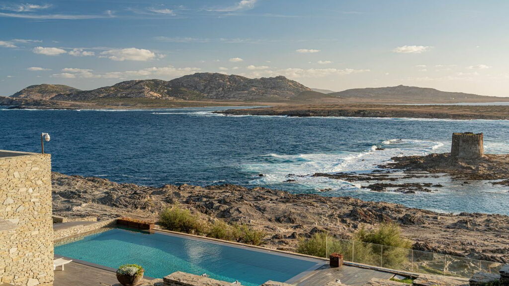 Surf in Sardegna? Le onde migliori. Villa