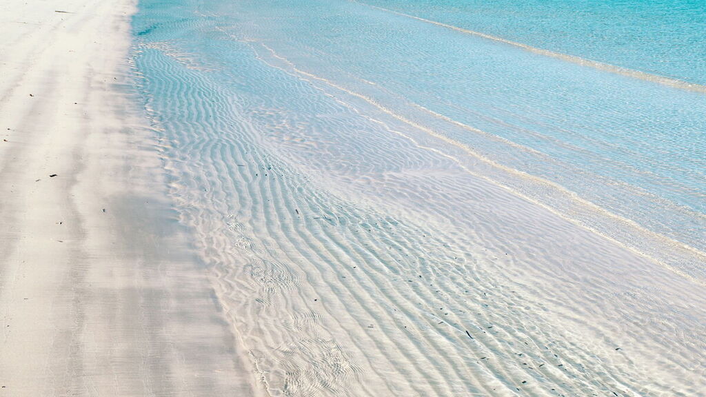 21 Tage Tour mit Nord Sardinien Villa mieten Cala Brandinchi Strand