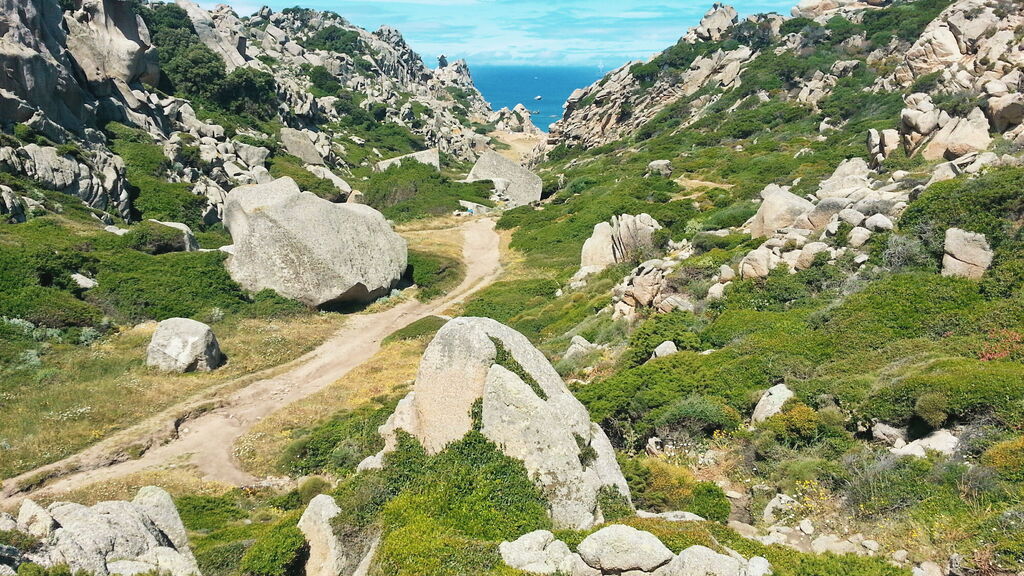 Tour with north Sardinia villa rental Santa Teresa Moon Valley