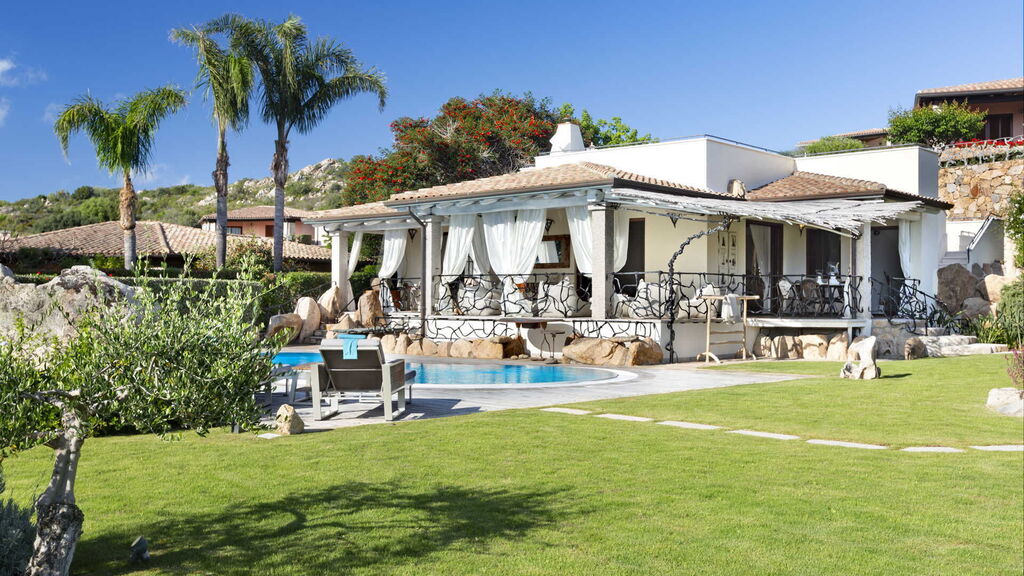 5 Villas with pool Sardinia villa Zaffran 5 Villas with pool Sardinia villa Zaffran