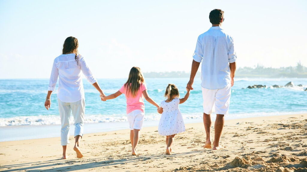 I luoghi migliori per una vacanza in famiglia in Sardegna. Bambini I luoghi migliori per una vacanza in famiglia in Sardegna. Bambini