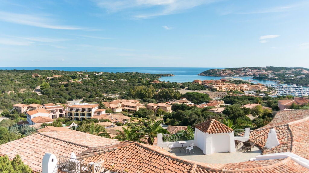 Ville in affitto in Costa Smeralda. Porto Cervo Ville in affitto in Costa Smeralda. Porto Cervo