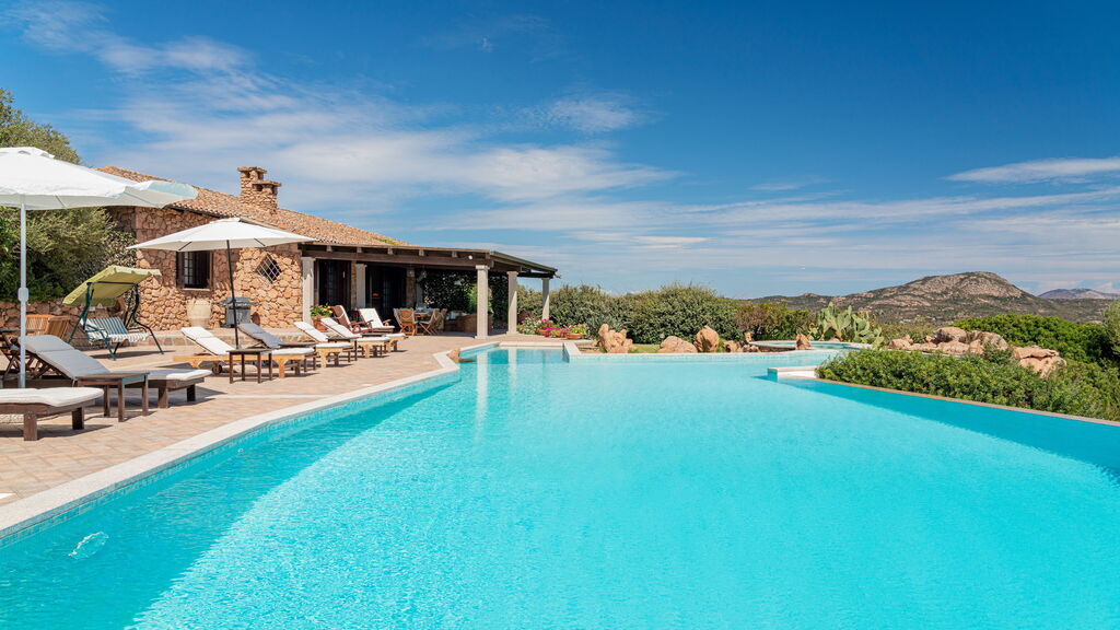 Was zu sehen in Porto San Paolo? Villa Sogno Indaco