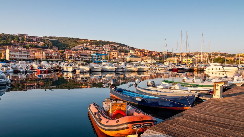 What to do in Palau Sardinia. Port