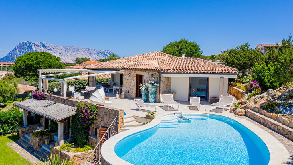 Sardinia, all about Capo Coda Cavallo.Villa