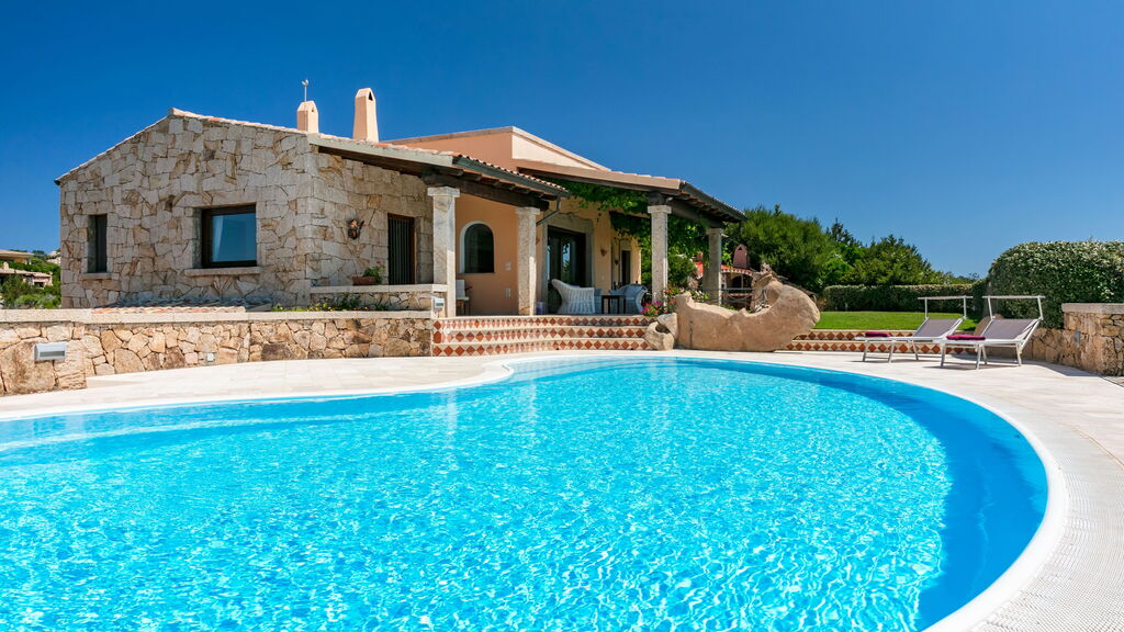 5 Villen in Sardinien mit Meerblick Villa Puntaldia