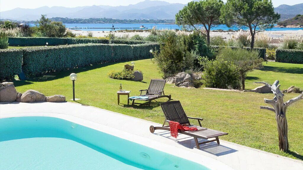 5 Villas in Sardinia with sea view Puntaldia