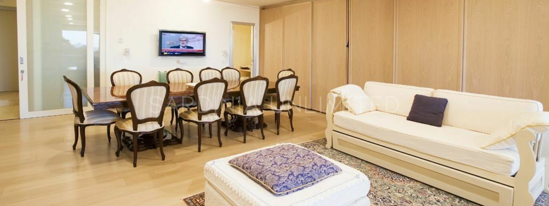 Villa Ephelia: Salle commune, Salon