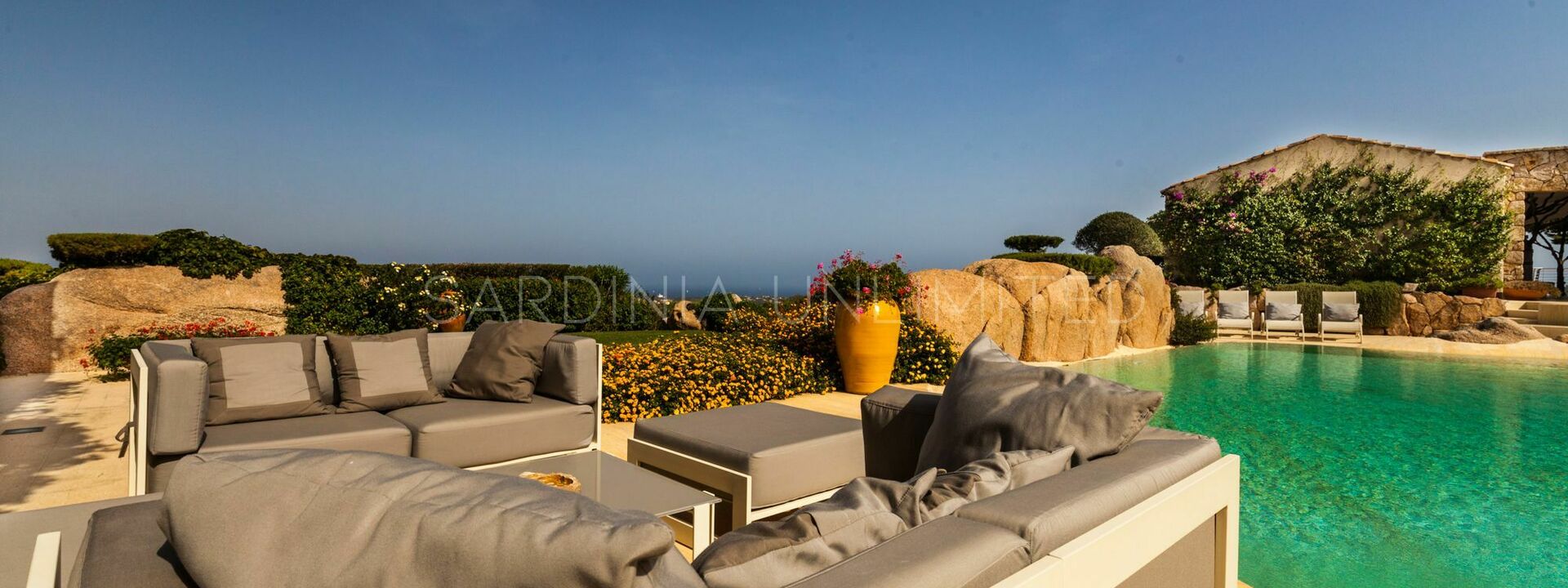 Villa Ephelia: Balcon / Terrasse / Patio, bassin, Extérieur