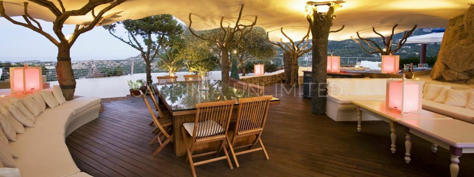 Villa Ephelia: Balcon / Terrasse / Patio