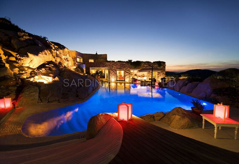 Villa Ephelia: Outdoor, Pool