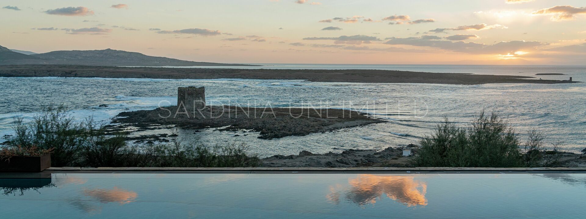 Villa Linayre: all'aperto, Piscina, Vista Panoramica