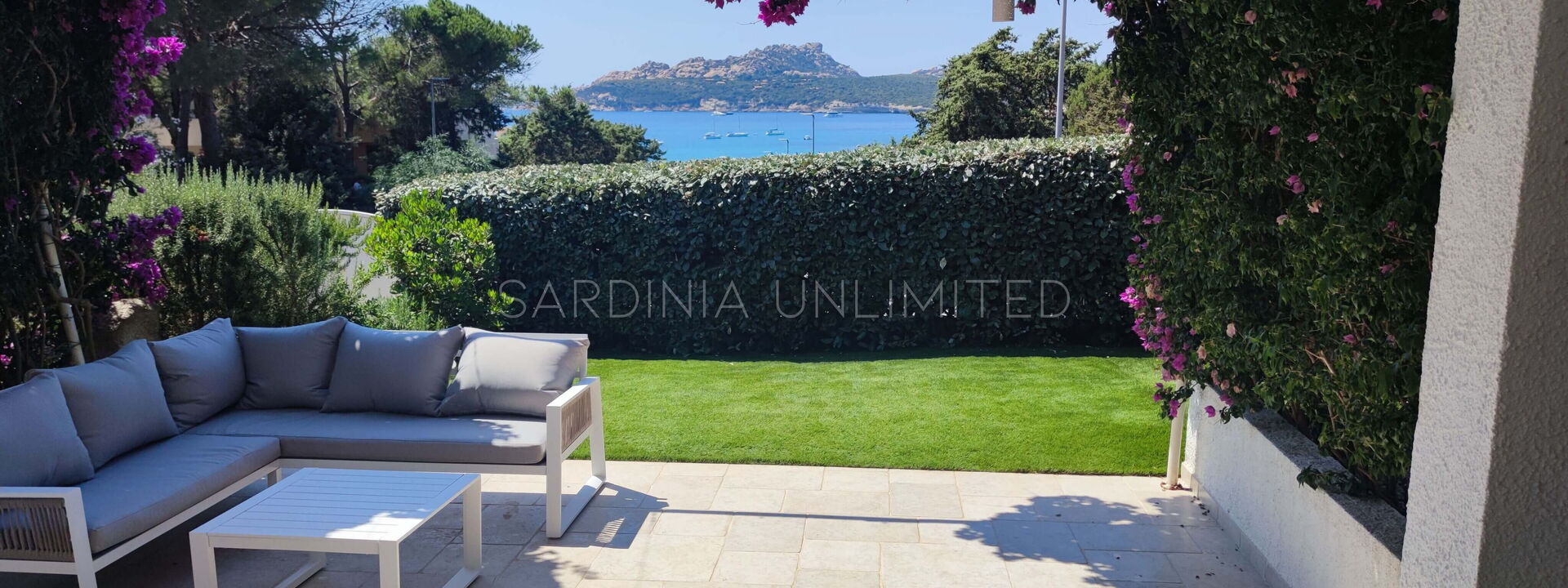 Villa Bolina: all'aperto, Esterni, Giardino