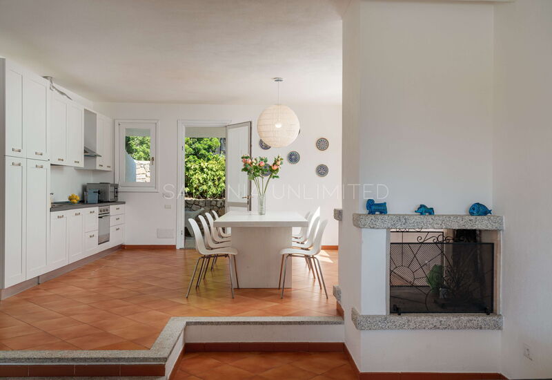 Villa Bolina: Villa for rent Santa Teresa di Gallura dining room