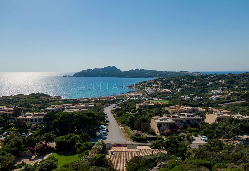 Villa Bolina: Été, Vues