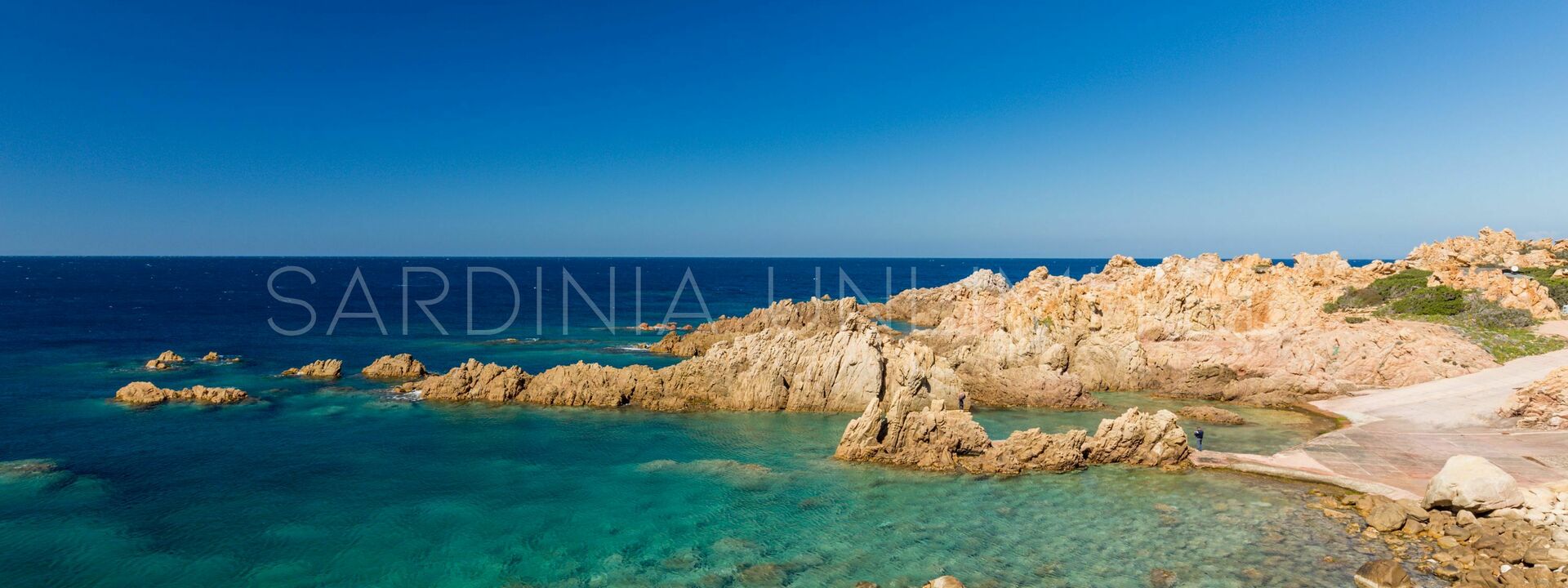 Casa Rosa Gialla: all'aperto