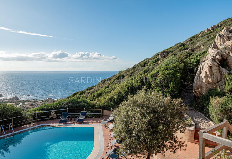 Casa Rosa Gialla: Pool, Scenic View