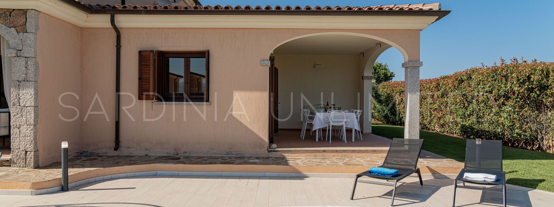 Villa Carula: Balcon / Terrasse / Patio, bassin, Extérieurs, Jardin