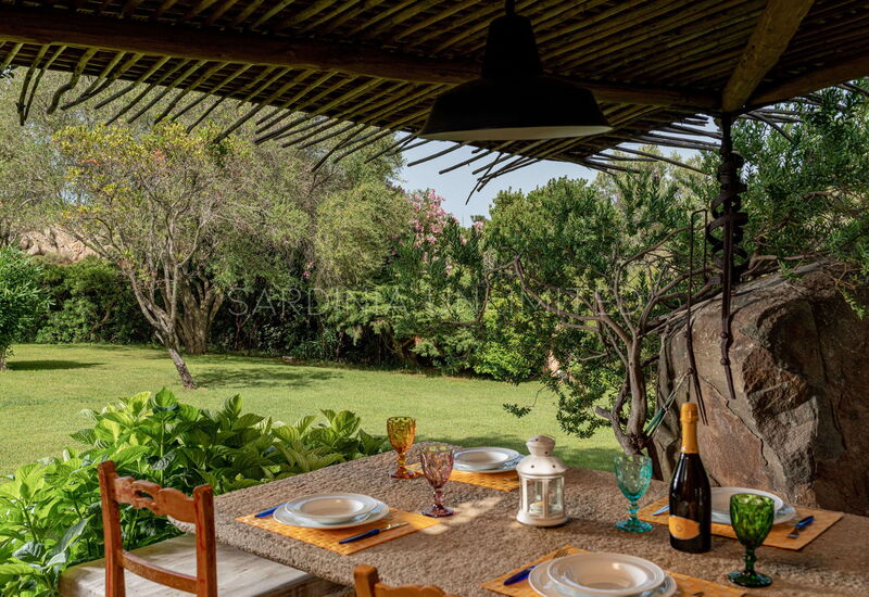 Villa Antares: villa for rent with garden arzachena