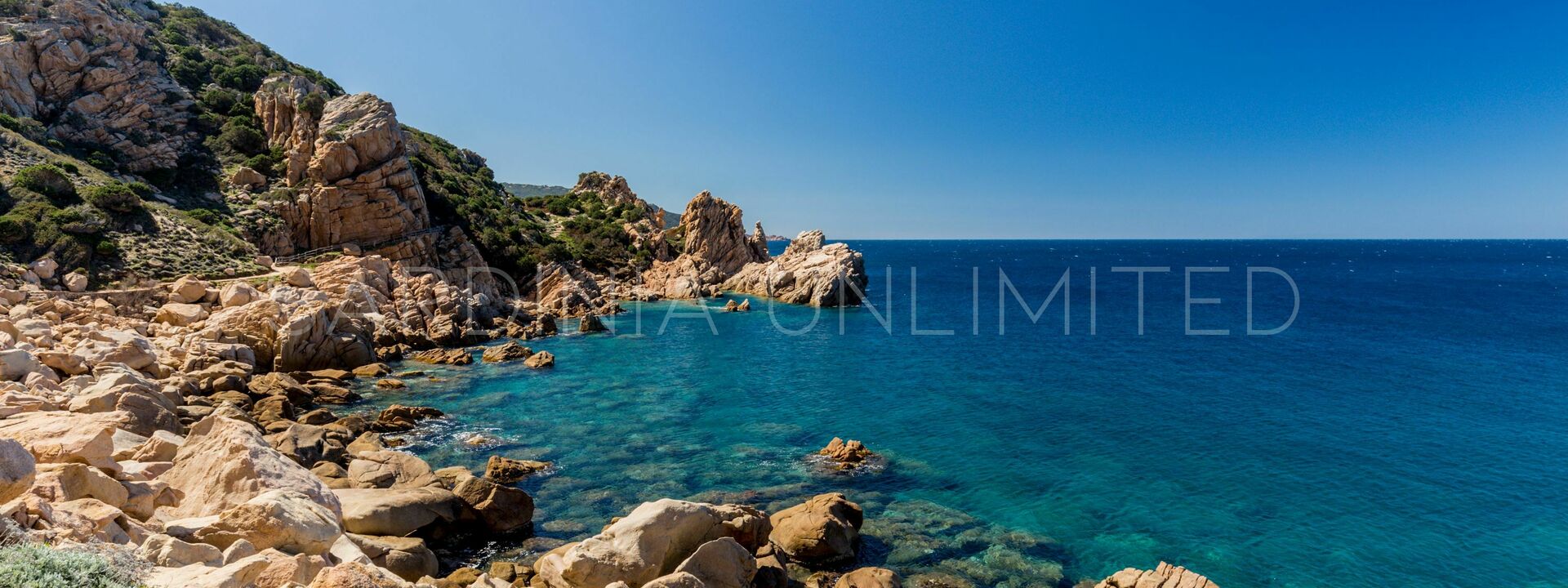 Casa Rosa Blu: all'aperto