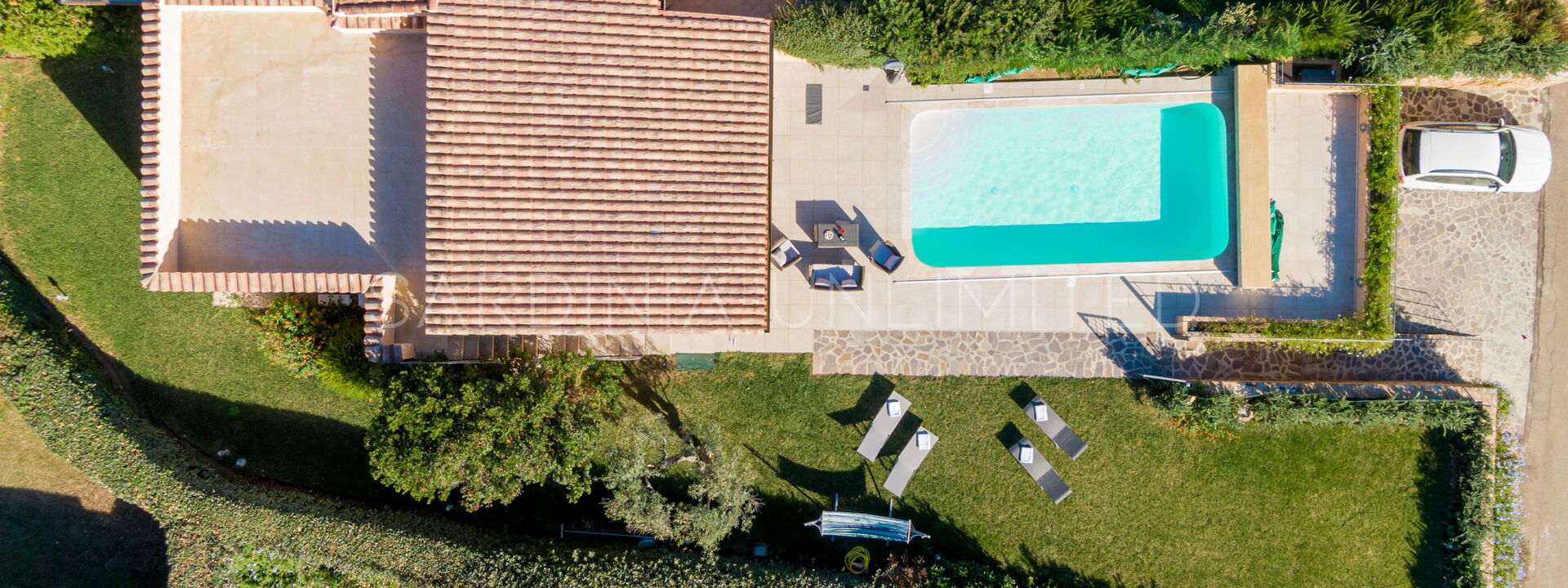 Villa Auriga: Building Exterior, Pool