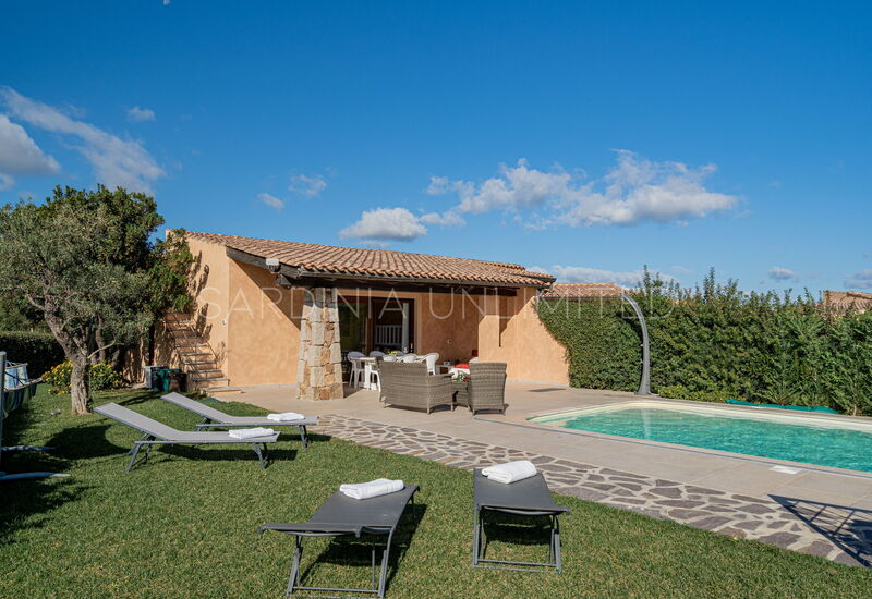 Villa Auriga: Building Exterior, Pool