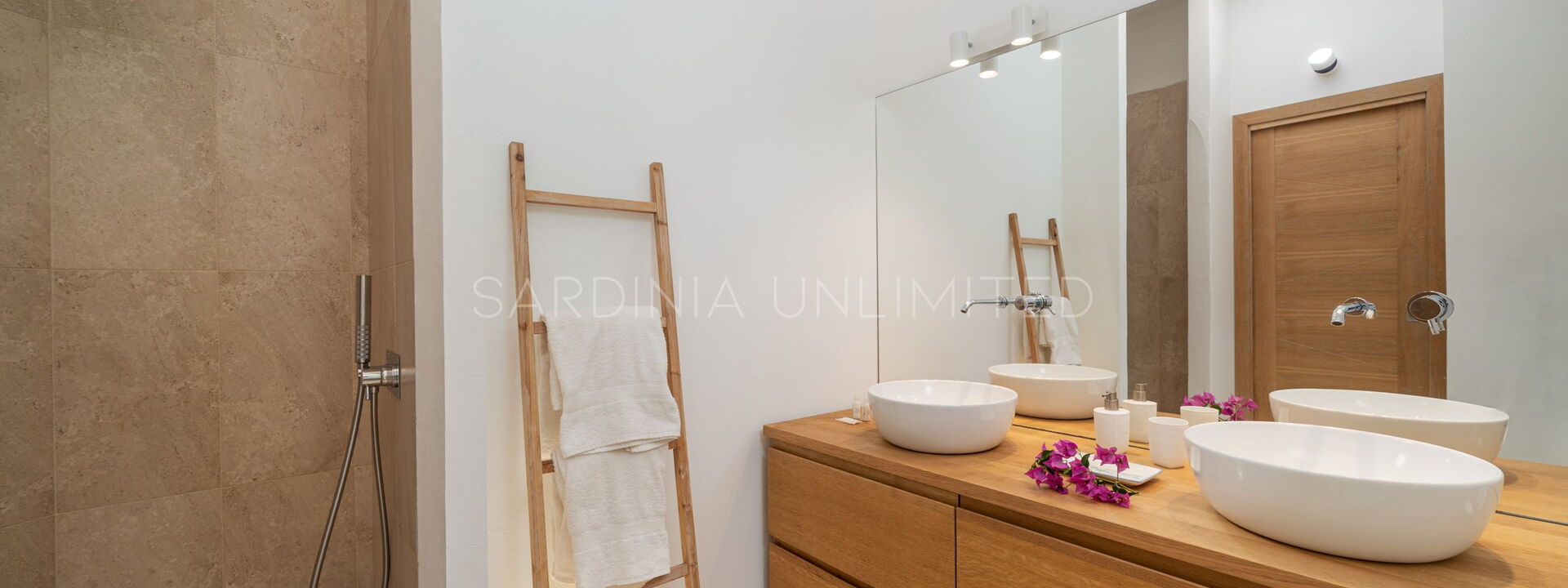 Villa Jaqueline: Private villa Costa Smeralda bathroom