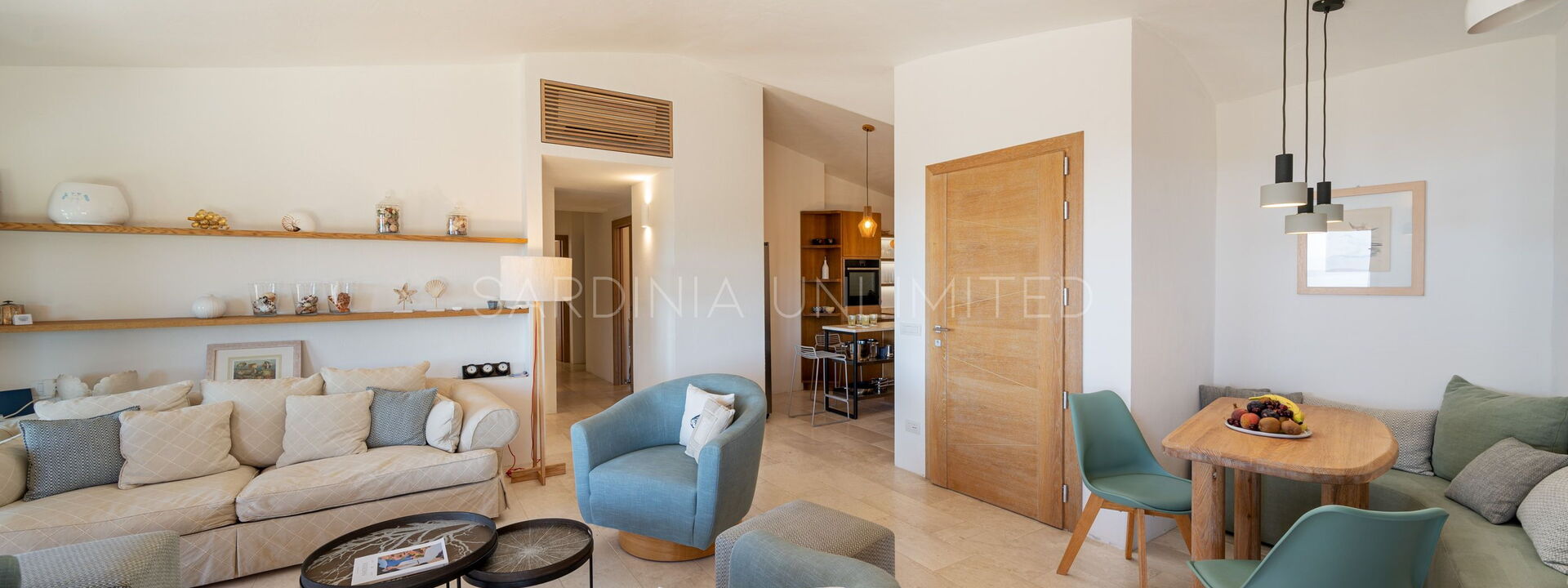 Villa Jaqueline: Villa for rent living room Costa Smeralda