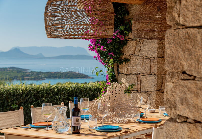 Villa Jaqueline: Private villa sea view Sardinia