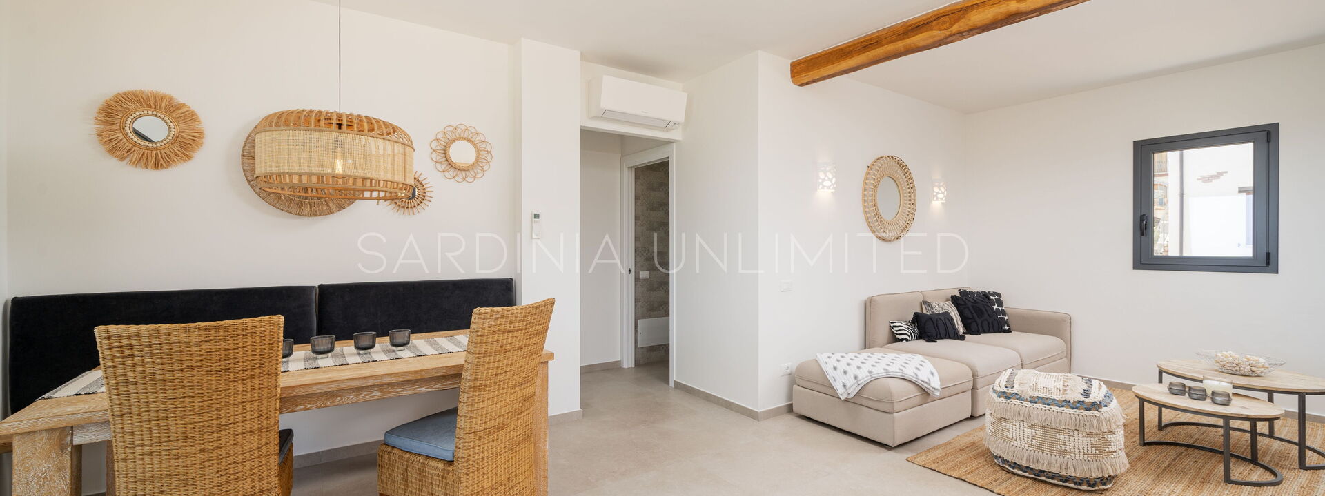 Villa Thia: Cucina, Soggiorno