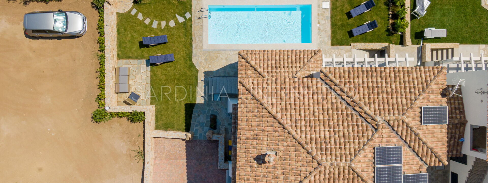 Villa Thia: Piscina