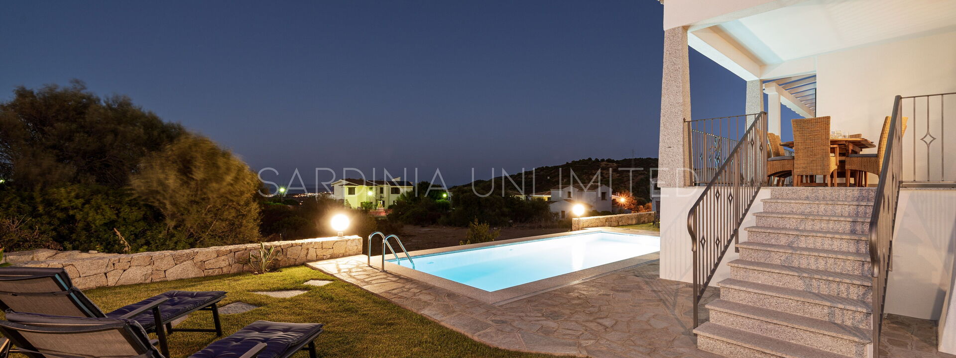 Villa Thia: all'aperto, Balcone / Terrazza / Patio, Piscina