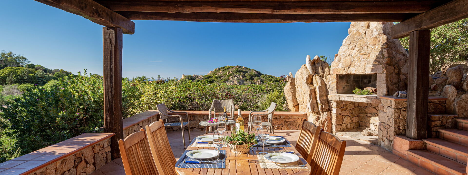 Villa Lilibeth: Balcony / Terrace / Patio