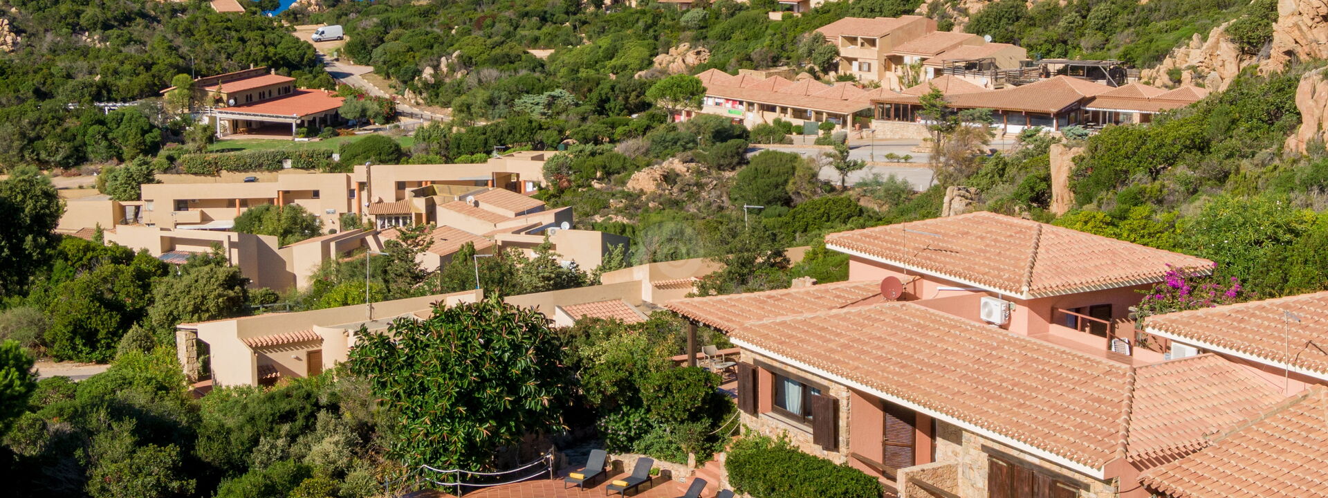 Villa Lilibeth: Building Exterior