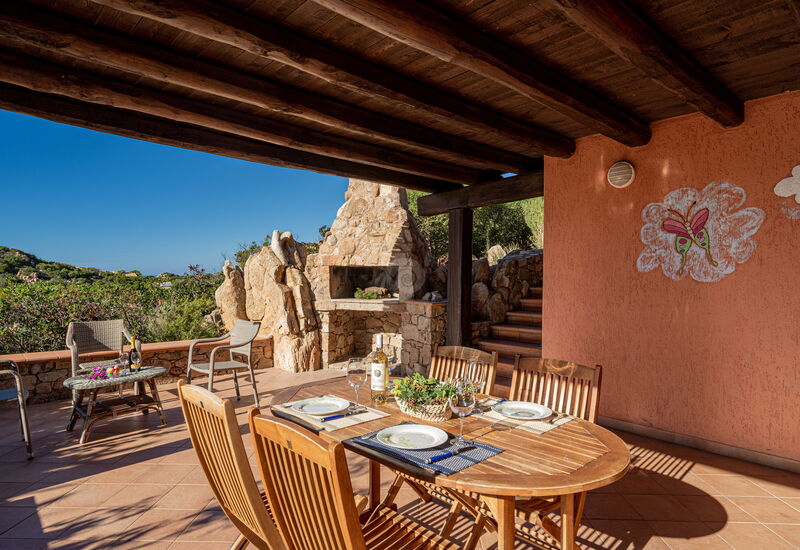 Villa Lilibeth: Balcony / Terrace / Patio