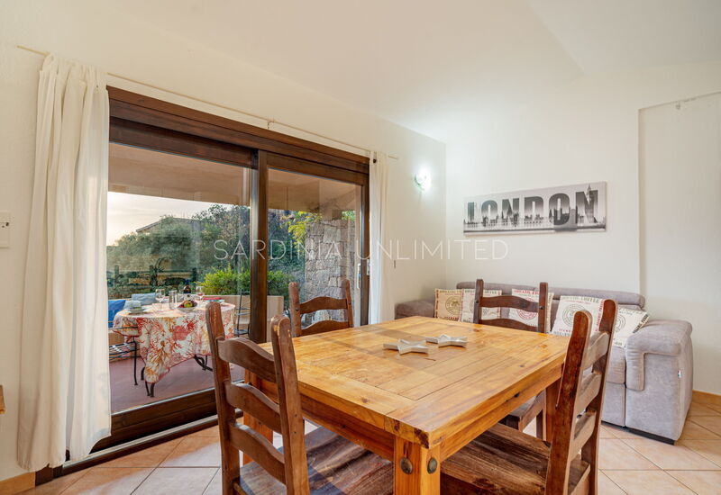 Villa Violetta Luna: Salle à manger, Salon