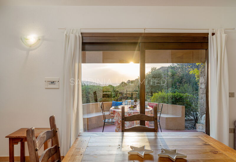 Villa Violetta Luna: Salle à manger, Salon