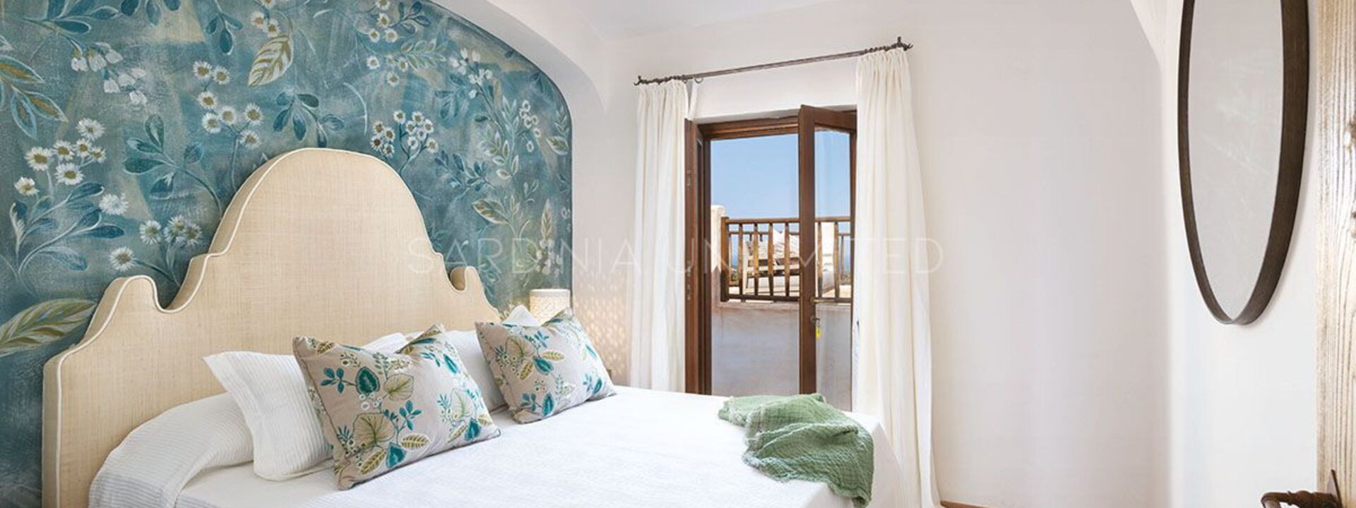 Villa Esmar: Bedroom, Room Detail