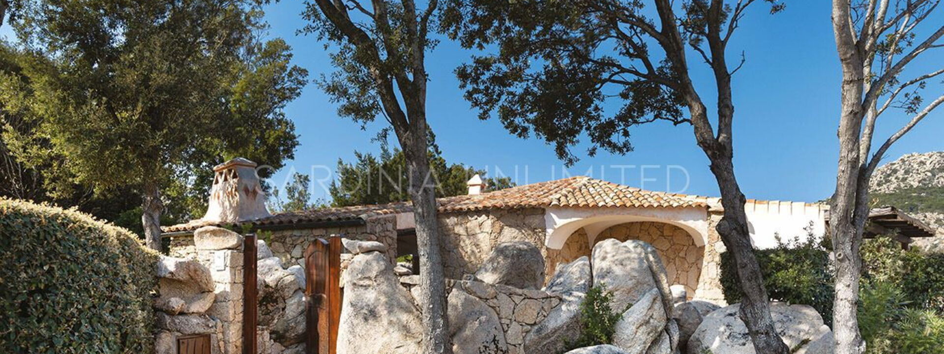 Villa Esmar: villa for rent in Porto Cervo with private pool and panoramic sea view