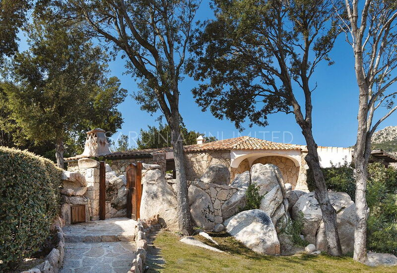 Villa Esmar: villa for rent in Porto Cervo with private pool and panoramic sea view