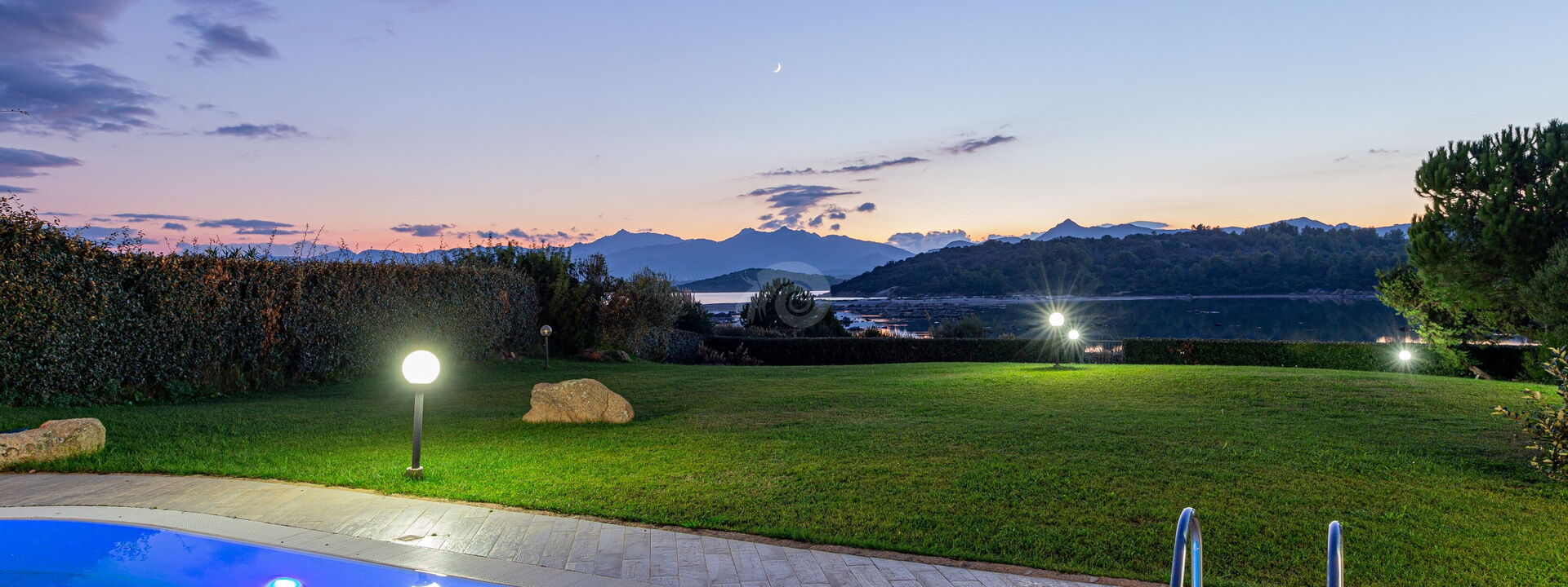 Villa Domus Ardea: Garden, Pool