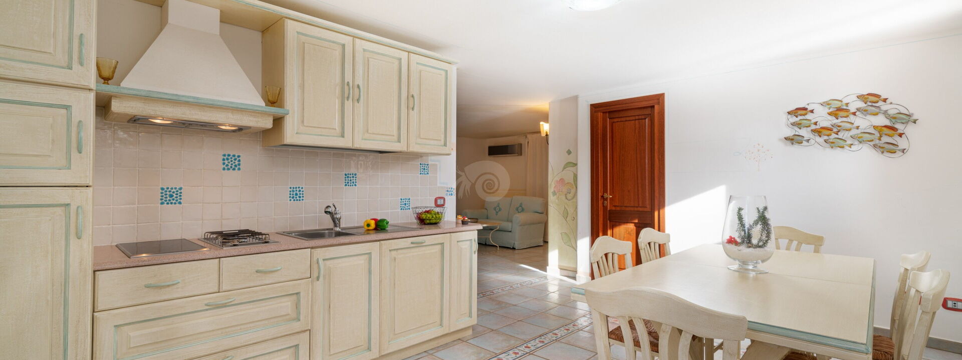 Villa Domus Ardea: Dining Room, Kitchen